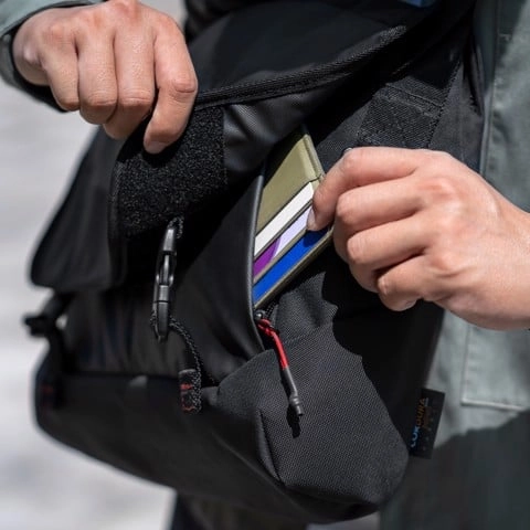 Túi Đeo Vai Tomtoc (Usa) Premium Messenger Bag Commuting & Travel - H52