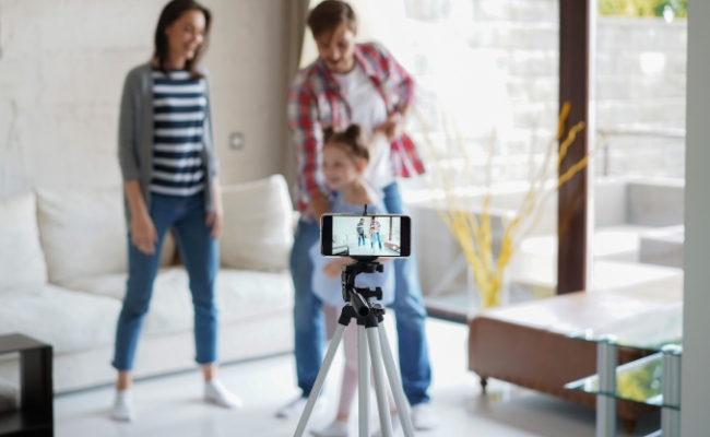 Sử dụng điện thoại cũ thành camera an ninh