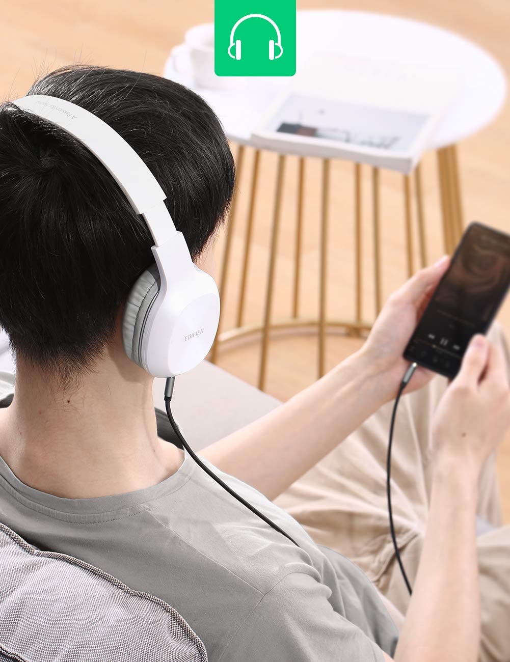 Dây âm thanh 3.5mm UGREEN AV112 10687 Vỏ bện vải sợi tổng hợp dài 2m Màu tím than