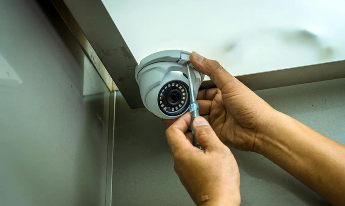 Camera giám sát trong nhà - Đề xuất sản phẩm tốt nhất và Mua hàng