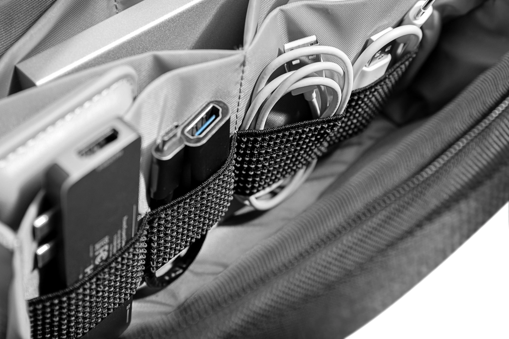 Túi Phụ Kiện Tomtoc (USA) Navigator-T13 3.5l Accessory Pouch – T13M1 Màu Xanh
