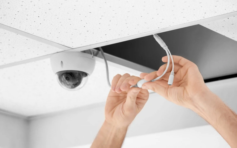 Camera an ninh gắn trần: Hướng dẫn cách chọn và lắp đặt